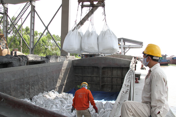 Bond des exportations de ciment et clinker en 5 mois